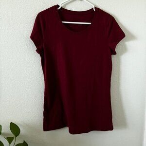 Women's No Boundaries Maroon Short Sleeve Shirt (L)